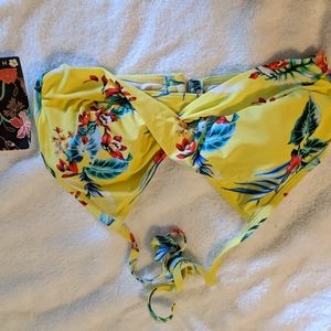 Hapari Limoncello twist bikini top - size M, NWT